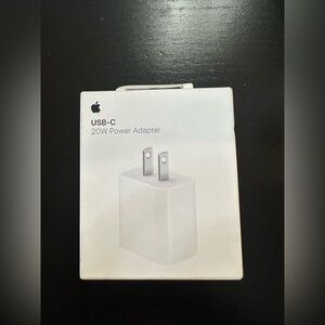 Apple USB-C Power Adapter in White